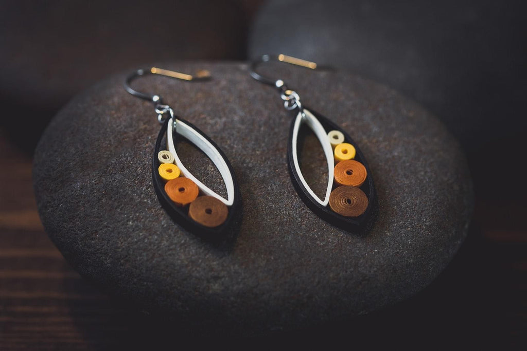 Sama Neutral Geometry Earrings, handmade paper quilling light weight earrings made in California, USA. Sustainable fashion and eco-friendly earrings.